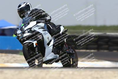 media/Jul-19-2025-TrackDaz (Sat) [[ff1509a44a]]/C Group/1240pm (Turn 1)/